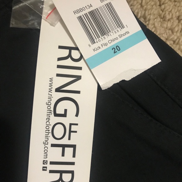 Boys shorts - Picture 2 of 2